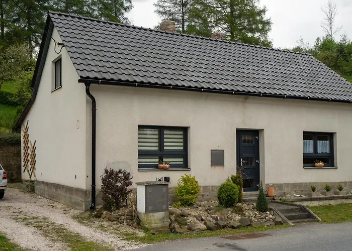 Ema Nikol Hébergement de vacances Rovensko pod Troskami